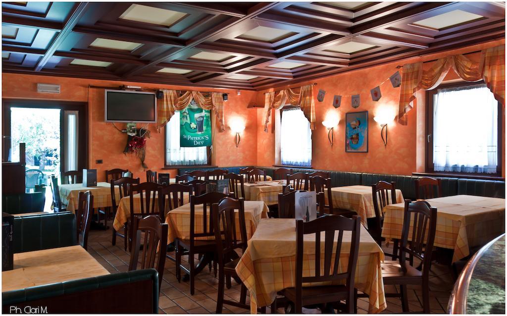 Hotel Pesek San Dorligo della Valle Extérieur photo